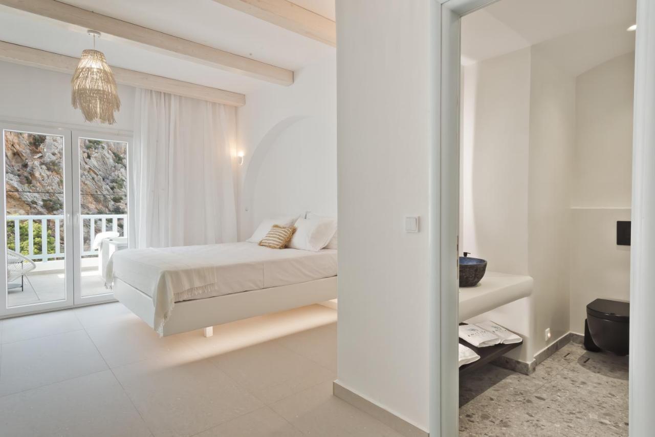 Enilion Luxury Suites Kyra Panagia Dış mekan fotoğraf