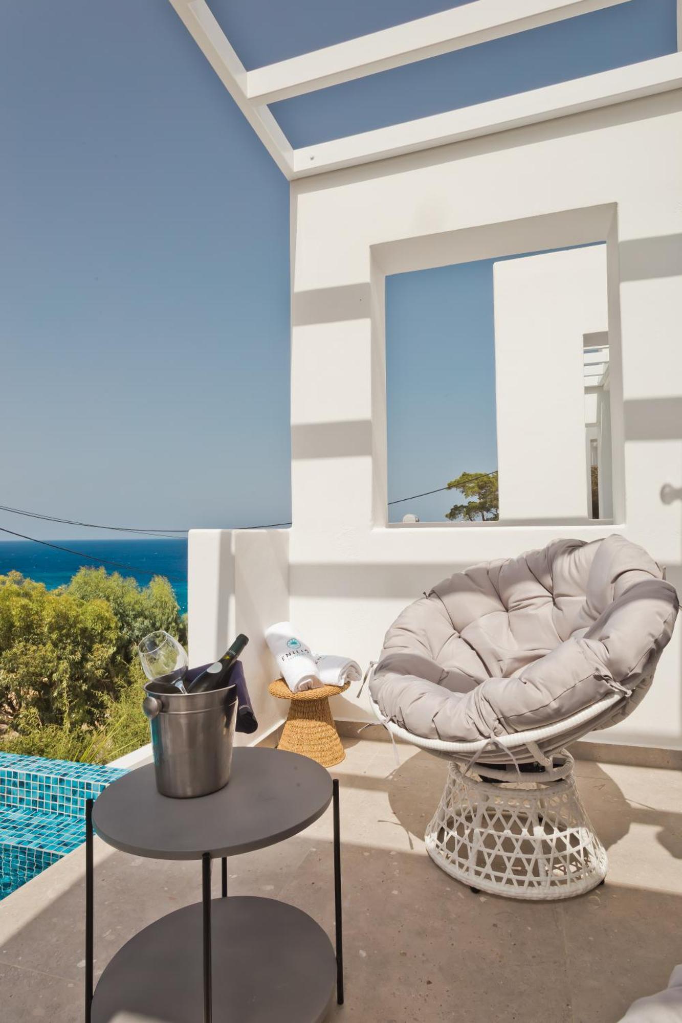 Enilion Luxury Suites Kyra Panagia Dış mekan fotoğraf